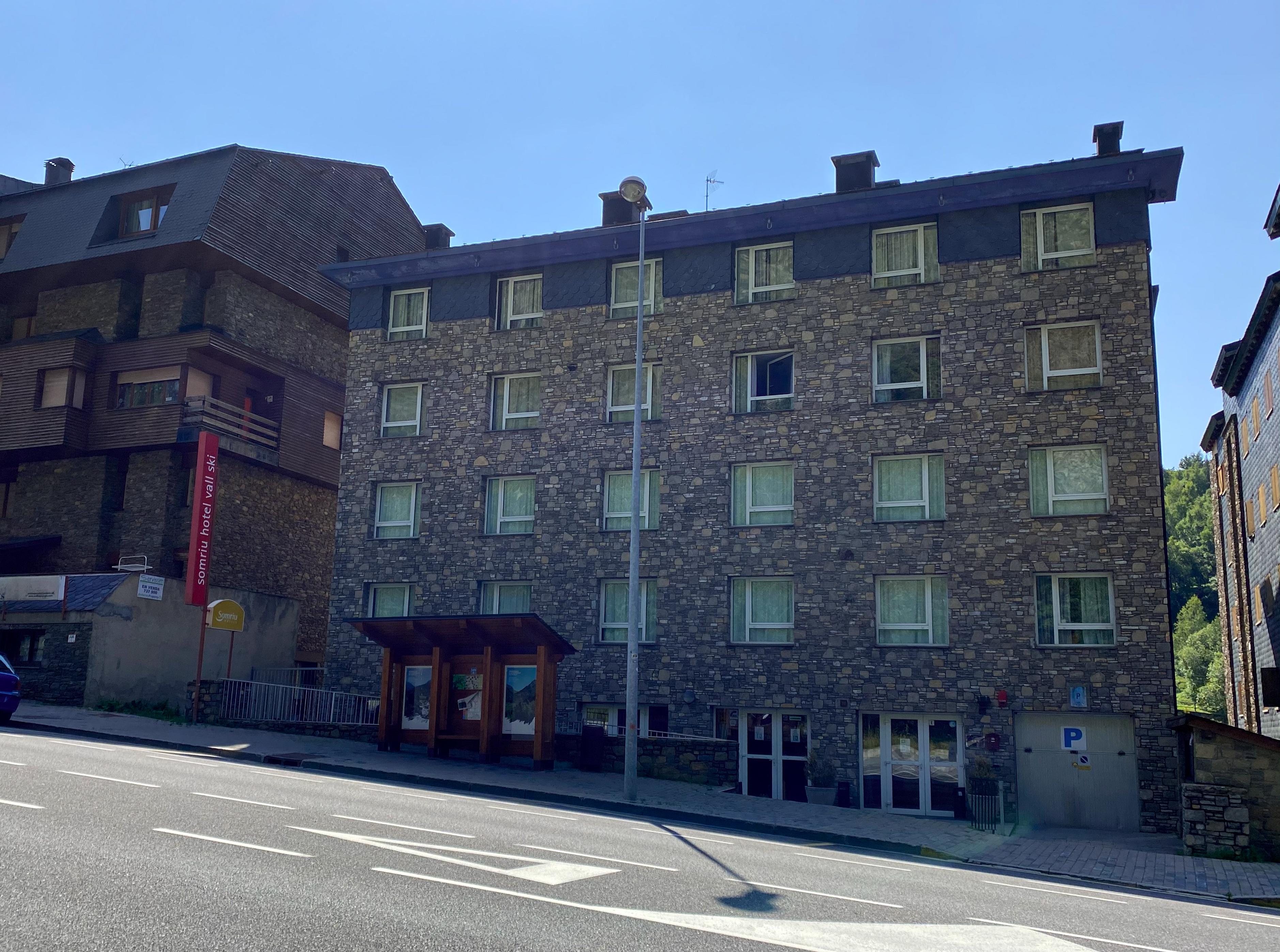 Somriu Hotel Vall Ski Инклес Экстерьер фото