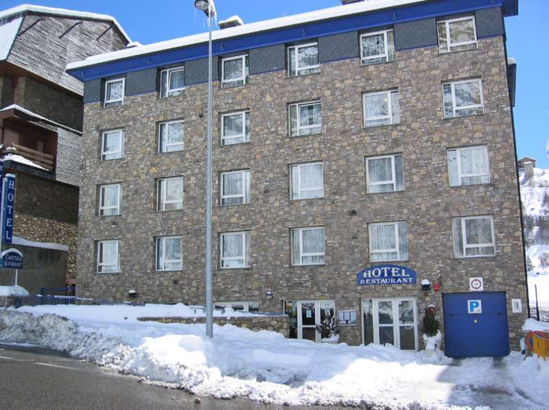 Somriu Hotel Vall Ski Инклес Экстерьер фото