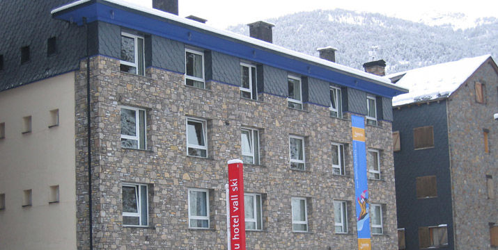 Somriu Hotel Vall Ski Инклес Экстерьер фото
